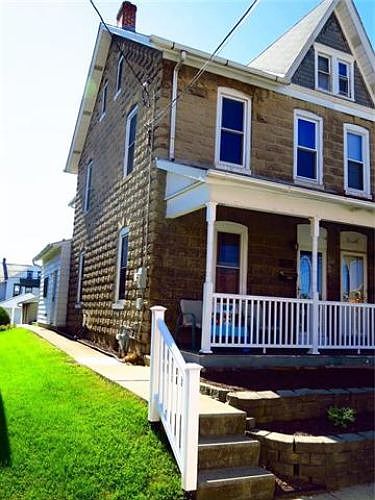 1st image of 1664 Lincoln Ave