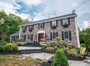 112 Shannon Dr, Pittsburgh, PA 15237