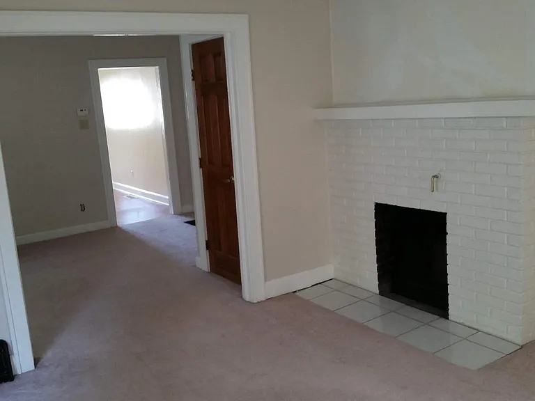 523 N Bancroft St #EASTSIDE — Photo 2