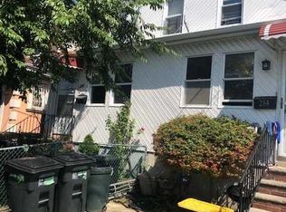 286 Bayview Ave, Inwood, NY 11096