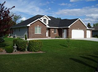 3069 Saybrook Cir, Green Bay, WI 54311