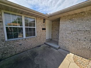 1005 / 1007 Prairie Ave, Mattoon, IL 61938