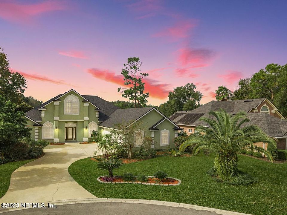 1st image of 1315 SPARKLEBERRY Court