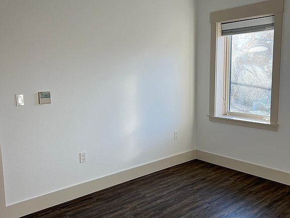 4th image of 13647 Arnold Dr #9