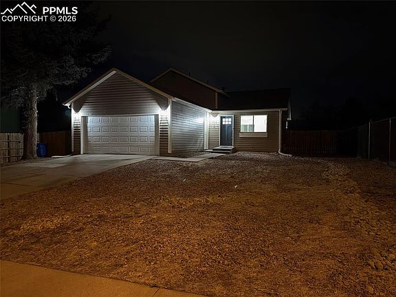 5th image of 4440 Hollyridge Dr