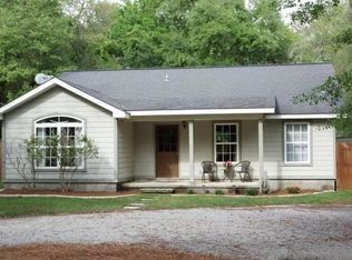 75 Palmetto Ave, Freeport, FL 32439