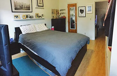 Rented by Brick Real Estate