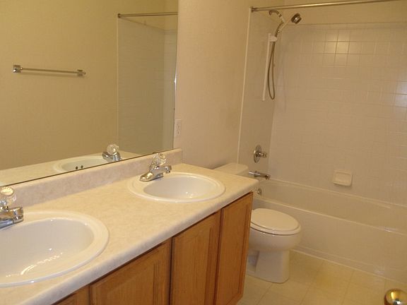 5th image of 2235 Ashwood Pl