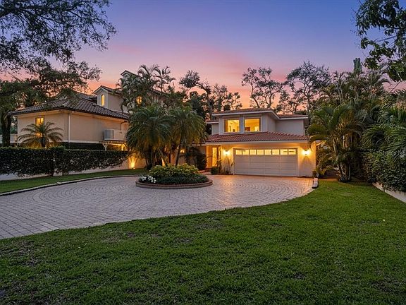 2nd image of 3127 Bay Shore Rd