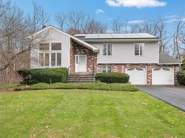 131 Harold Avenue, Cornwall, NY 12518