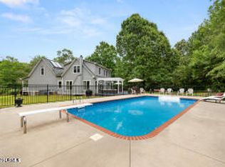 135 James Rd, Campobello, SC 29322