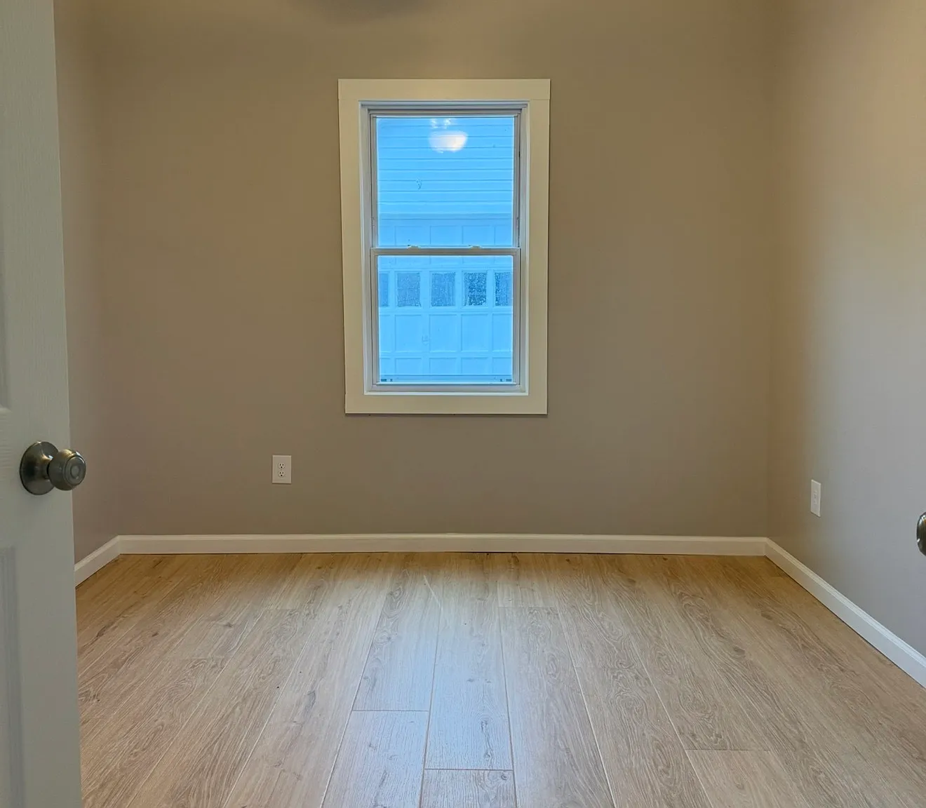 101 Boswell Ave — Photo 4