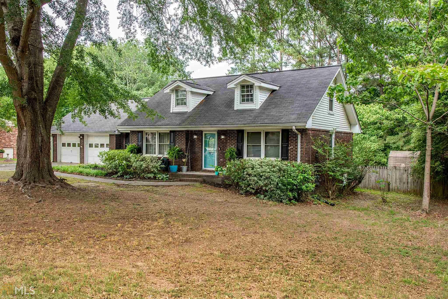 2806 Alamo Pl photo 1