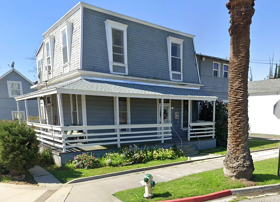 3049 Lime St #3
