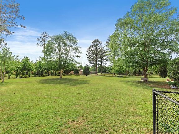 2080 Eddins Rd, Dothan, Al 36301 