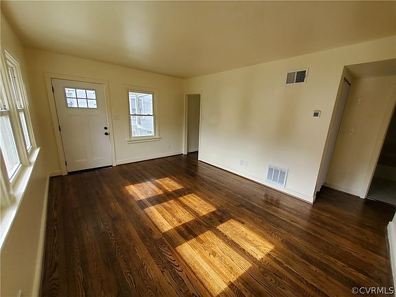5th image of 1427 Drewry St