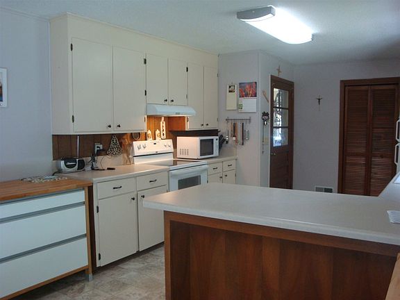 4th image of 805 E Brookwood Dr