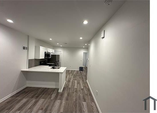1st image of 1446 N 58th St
