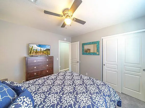 5560 W Dove Of Peace Dr — Photo 15