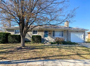 5604 Arvis Dr, Louisville, KY 40216