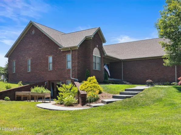 6072 Buttontown Rd, Greenville, IN 47124