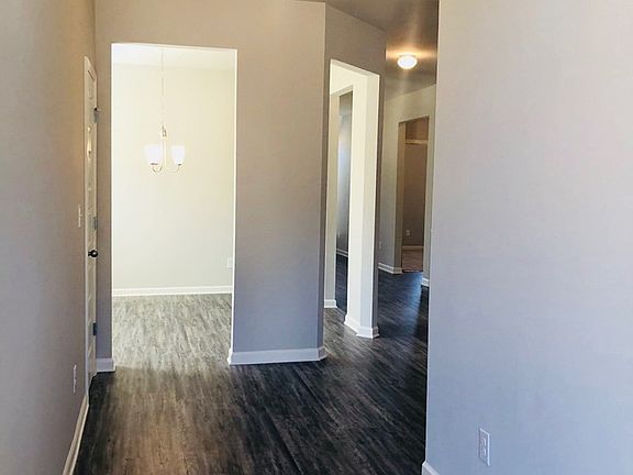 5th image of 262 Tahoe Drive