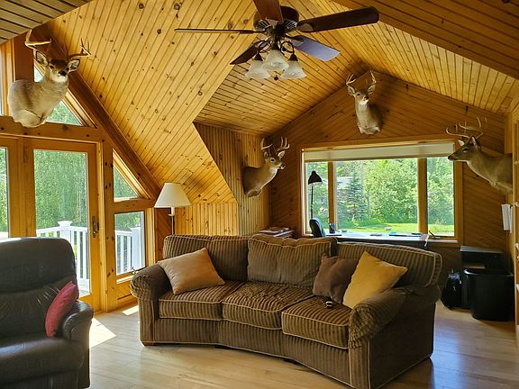 house upstairs family room