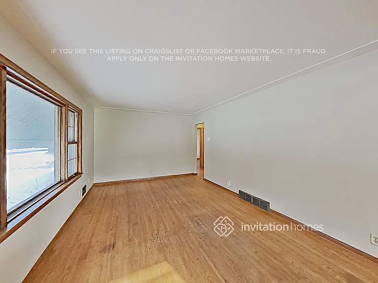 8221 Bloomington Ave S — Photo 5