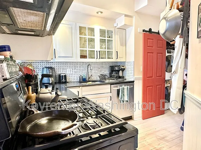 55 Todd Pl NE #NE — Photo 14