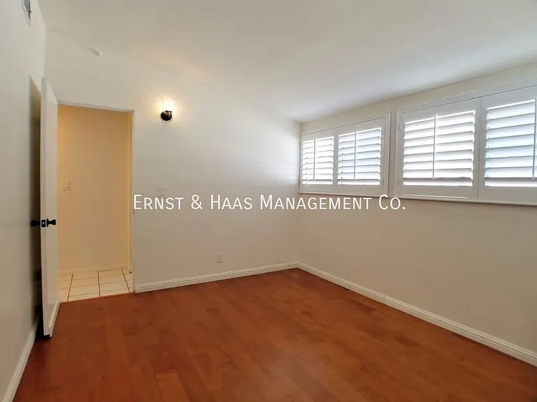 3310 E Curry St — Photo 24