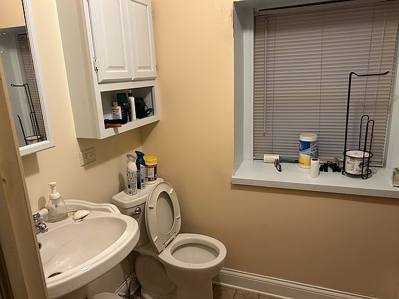 4th image of 4343 N Damen Ave #G