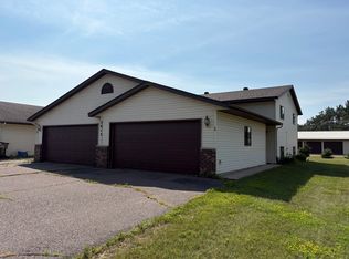 2813 Edgewood Dr #4, Menomonie, WI 54751