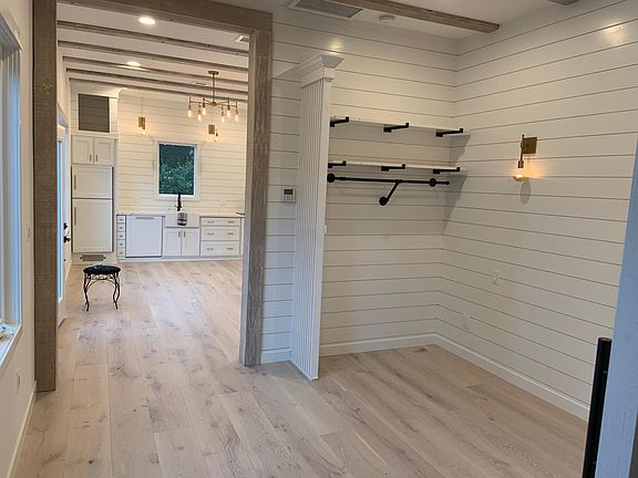 5th image of 5513 W Sale Ave