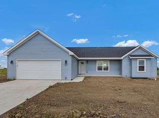 511 Patterson Dr, Fisher, IL