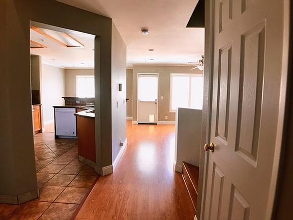 5th image of 405 Whispering Willow Dr Unit D