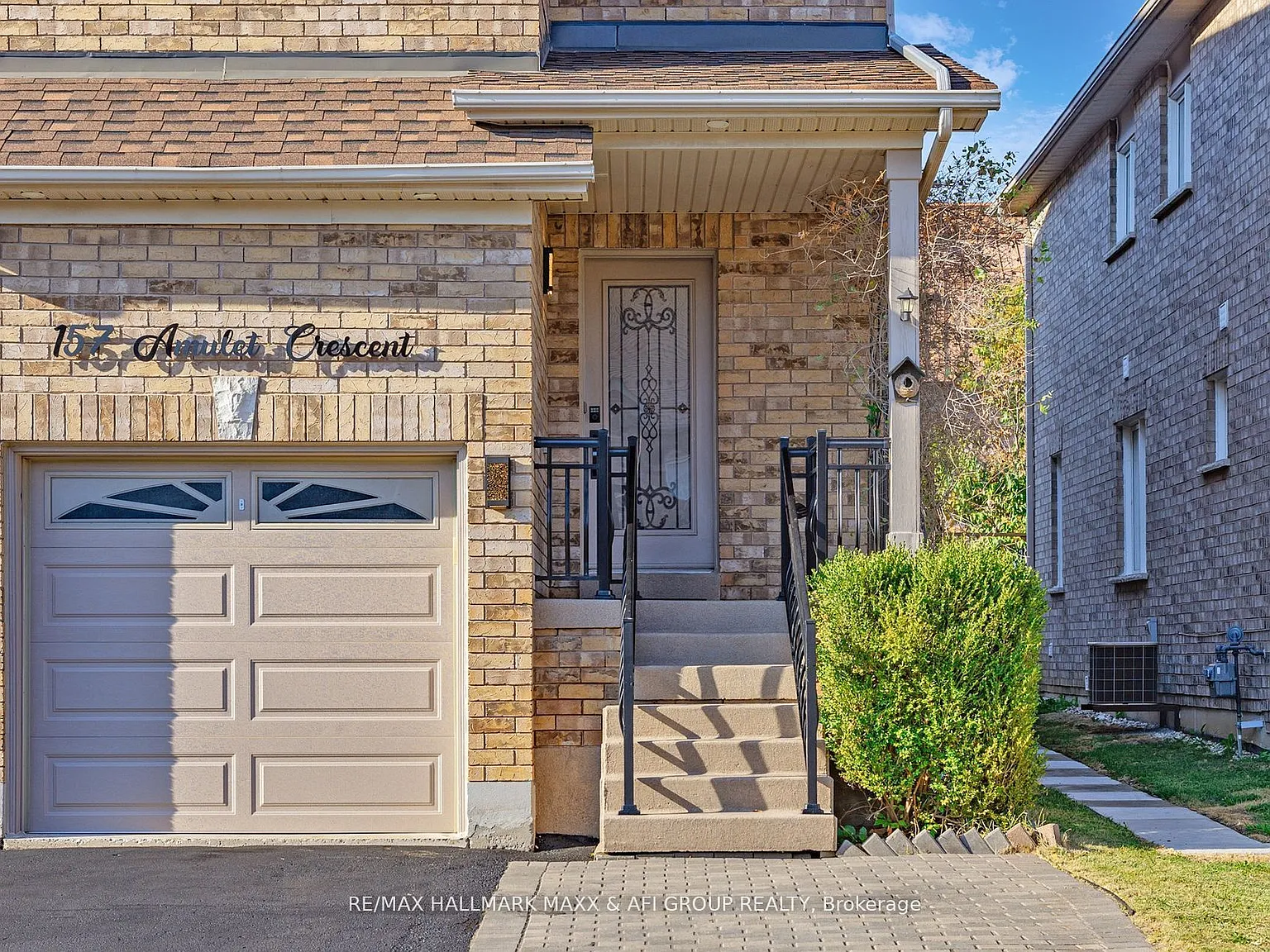 3 bed, $3,200 — Photo 2