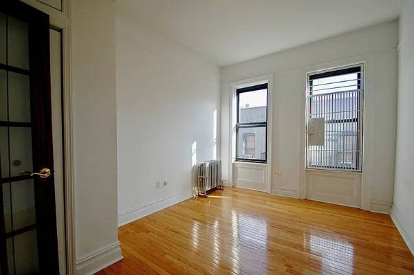 Rented by Bohemia Realty Group | media 30