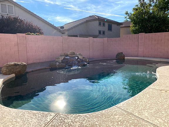 4th image of 8823 E Colby Cir
