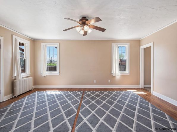 cheyenne-wyoming-299536782 picture