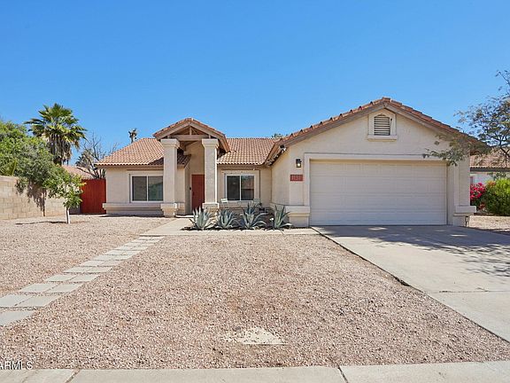 2nd image of 1131 N PEBBLE BEACH Drive