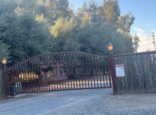 31184 E River Rd, Escalon, CA 95320