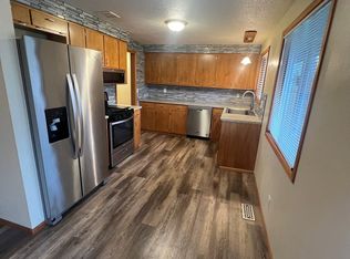 5869 G St #389, Springfield, OR 97478