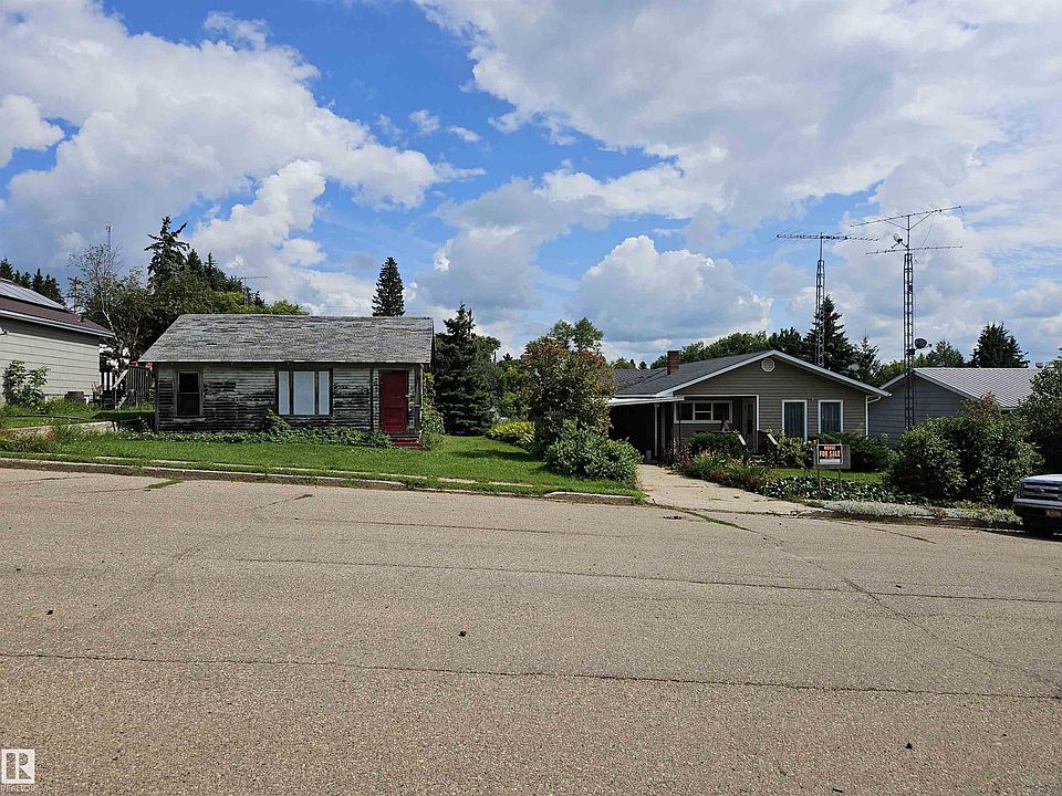 1st image of 5011 48th St