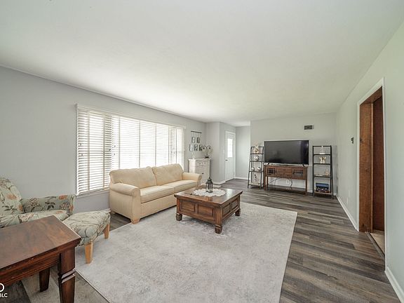 5th image of 1618 Northcrest Dr