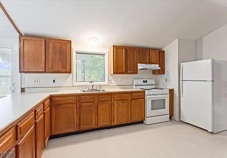 101 W Shore Dr — Photo 11