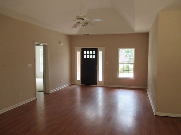 4th image of 2610 Eastmont Trl