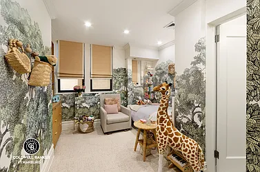 Sold by Coldwell Banker Warburg