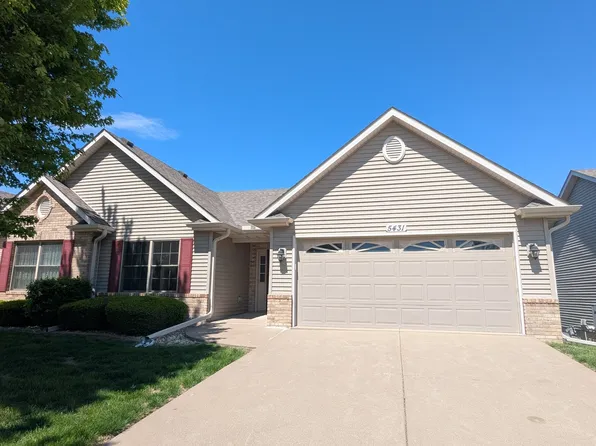 5431 Nw Cir, Davenport, IA 52806