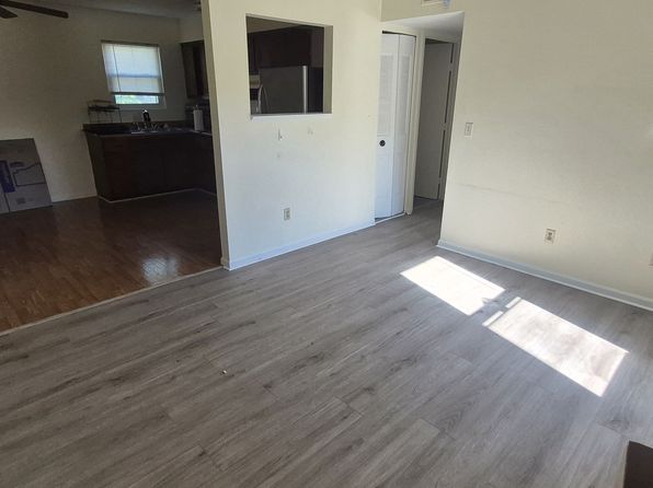 381 Shelby Ave, Radcliff, KY 40160 – 3-bedroom rental in Radcliff