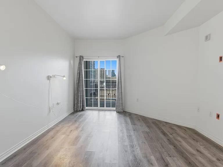300 W 11th Ave #6J — Photo 18